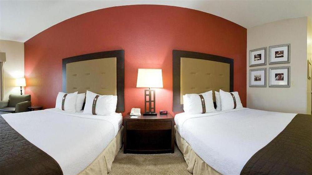Holiday Inn Hotels Batesville By Ihg Eksteriør billede